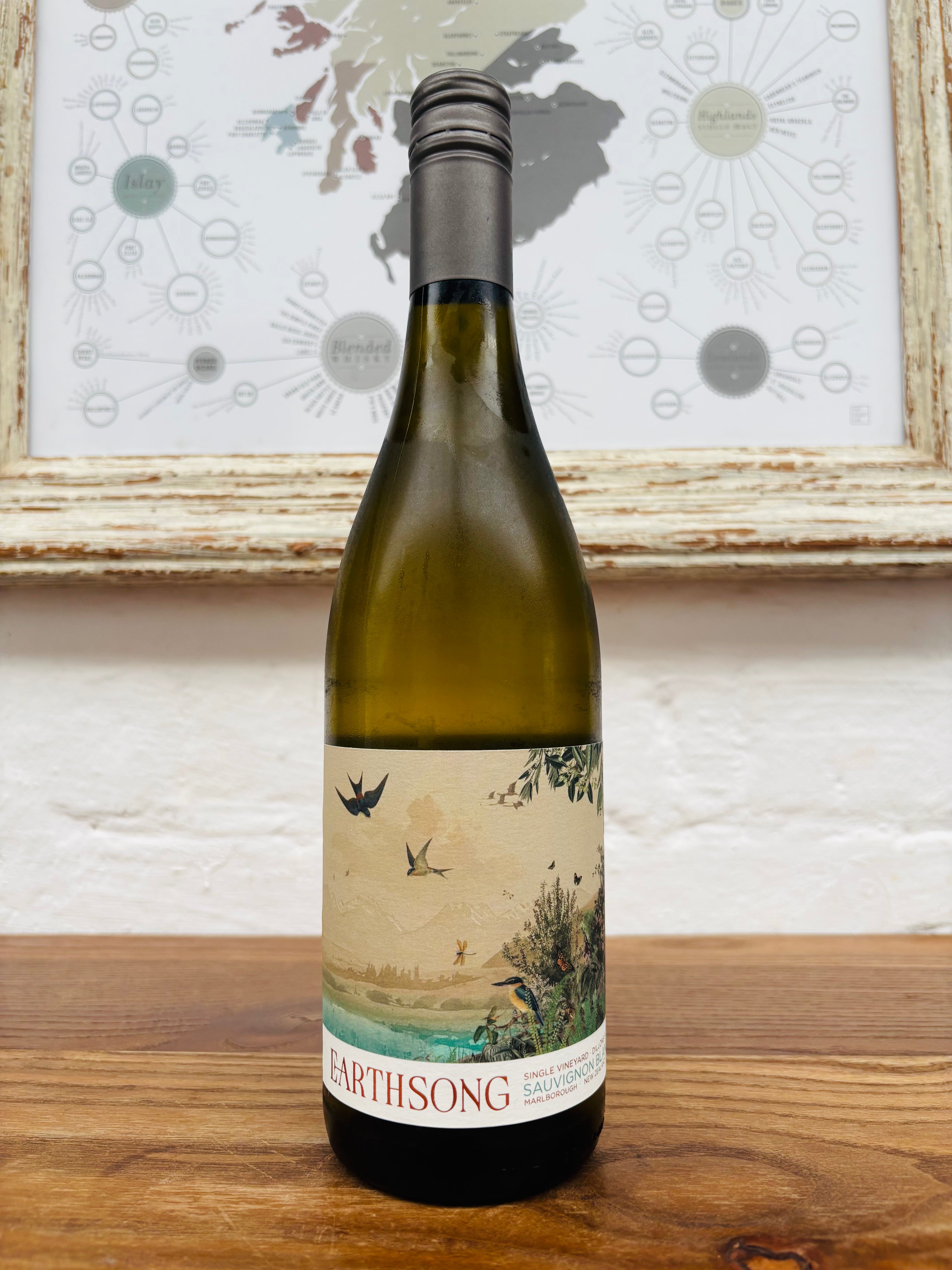 2025 Earthsong, Single Vineyard Pinot Noir, Southern Valleys, New Zealand. 13.5%, 75cl.